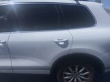 Used 2015 Volkswagen Touareg Sport image 4