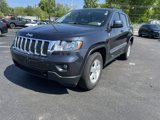 Used 2013 Jeep Grand Cherokee Laredo w/ Laredo E Group image 2