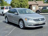 Used 2013 Volkswagen Passat TDI SEL Premium image 6