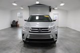 Used 2019 Toyota Highlander XLE image 3