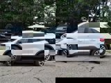 Used 2022 Ford Escape SE w/ Convenience Package image 2