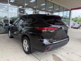 Used 2023 Toyota Highlander L image 6