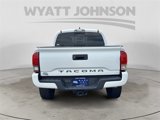 Used 2019 Toyota Tacoma TRD Sport image 4