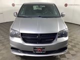 Used 2016 Dodge Grand Caravan SE image 2