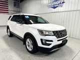 Used 2016 Ford Explorer XLT w/ Equipment Group 202A image 3