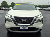 Used 2021 Nissan Rogue SV image 2