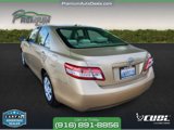 Used 2011 Toyota Camry LE image 3