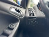 Used 2015 Ford Focus SE w/ Equipment Group 201A image 6