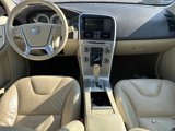 Used 2011 Volvo XC60 T6 image 4