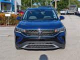 Used 2024 Volkswagen Taos SE image 3