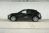 Certified 2019 Porsche Macan image 2