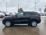 Used 2022 Jeep Grand Cherokee Laredo E w/ Security & Convenience Group image 2