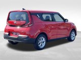 Used 2020 Kia Soul S image 3