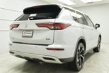 Used 2023 Mitsubishi Outlander SE image 5