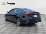 Used 2022 Kia Forte LXS image 4