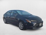 Used 2021 Toyota Corolla LE image 3