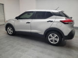 Used 2020 Nissan Kicks S image 3