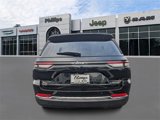 New 2025 Jeep Grand Cherokee Laredo w/ Luxury Tech Group I image 5