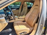 Used 2018 Porsche Panamera 4 image 5