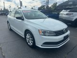 Used 2015 Volkswagen Jetta SE image 2