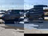 Used 2022 Chrysler Pacifica Touring-L w/ Uconnect Theater Family Group image 3