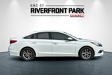 Used 2017 Hyundai Sonata SE image 2