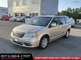 Used 2015 Chrysler Town & Country Touring image 4
