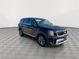 Certified 2023 Kia Telluride LX image 2