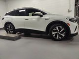 Used 2023 Volkswagen ID.4 Pro image 3