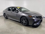 Used 2023 Toyota Camry SE image 1