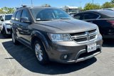 Used 2016 Dodge Journey SXT w/ Comfort/Convenience Group image 2