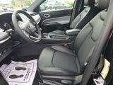 New 2025 Jeep Compass Latitude image 4