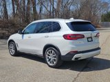 Used 2022 BMW X5 xDrive40i w/ Executive Package image 2