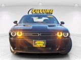 Used 2023 Dodge Challenger SXT image 2