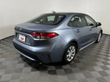 Used 2022 Toyota Corolla LE image 5