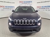 Used 2015 Jeep Cherokee Latitude w/ Comfort/Convenience Group image 2