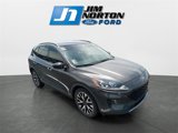 Used 2020 Ford Escape SE Sport image 2
