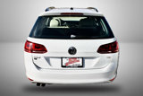 Used 2017 Volkswagen Golf SE image 5
