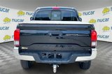 Used 2022 Toyota Tacoma SR image 4