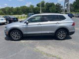 Used 2020 Volkswagen Tiguan SE image 4