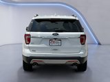 Used 2017 Ford Explorer XLT image 3
