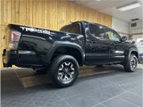 Used 2021 Toyota Tacoma TRD Off-Road image 6