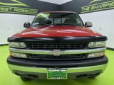 Used 2000 Chevrolet Silverado 2500 LS w/ Firm Ride Suspension Pkg image 2