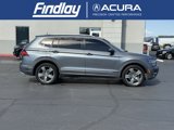 Used 2018 Volkswagen Tiguan SEL Premium image 2