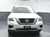 Used 2017 Nissan Pathfinder S image 3