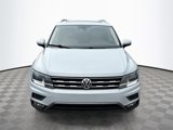 Used 2018 Volkswagen Tiguan SEL image 2