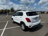 Used 2018 Chevrolet Trax LT w/ LT Convenience Package image 4