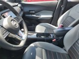 Used 2023 Nissan Kicks SR image 5