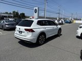 Certified 2021 Volkswagen Tiguan SEL Premium R-Line image 6