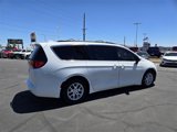 Used 2017 Chrysler Pacifica LX image 2